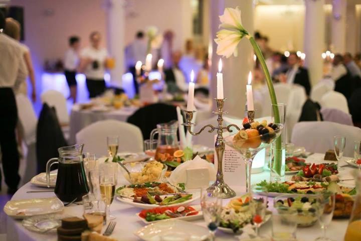 Hotel Skarpa Сейни Екстер'єр фото